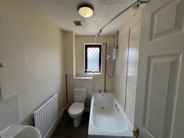 Property photo 3 of 8 Internal View