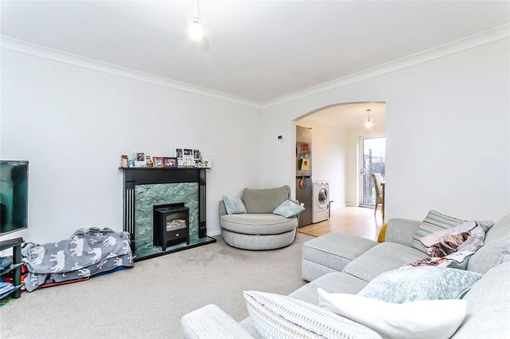 Property photo 2 of 18 Picture No. 56