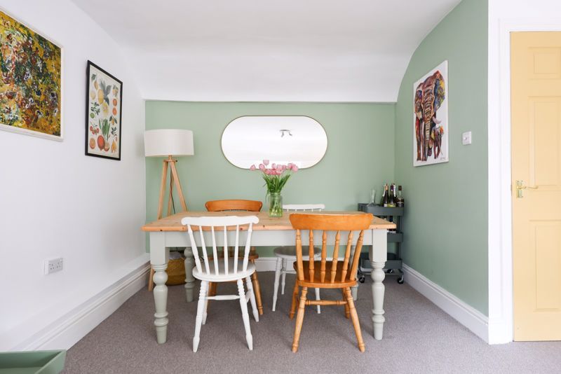 Property photo 3 of 14 Dining Area