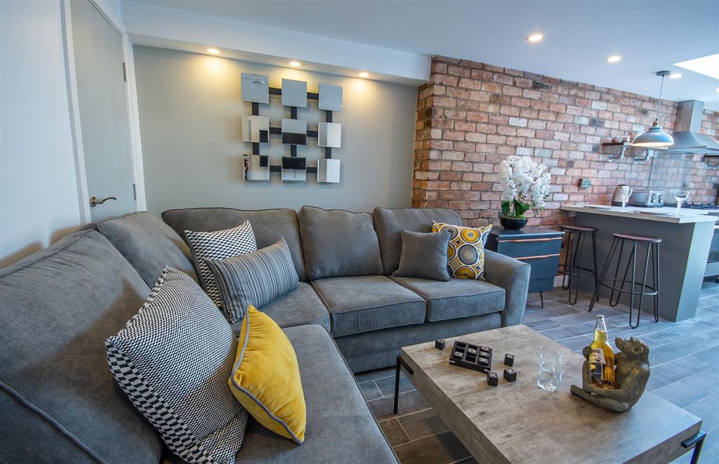 Property photo 2 of 19 Dsc_4564.Jpg