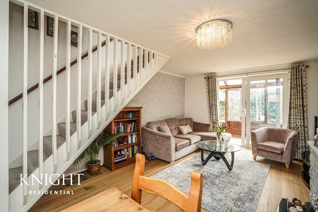 Property photo 3 of 23