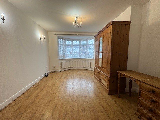 Property photo 3 of 13 Gallery