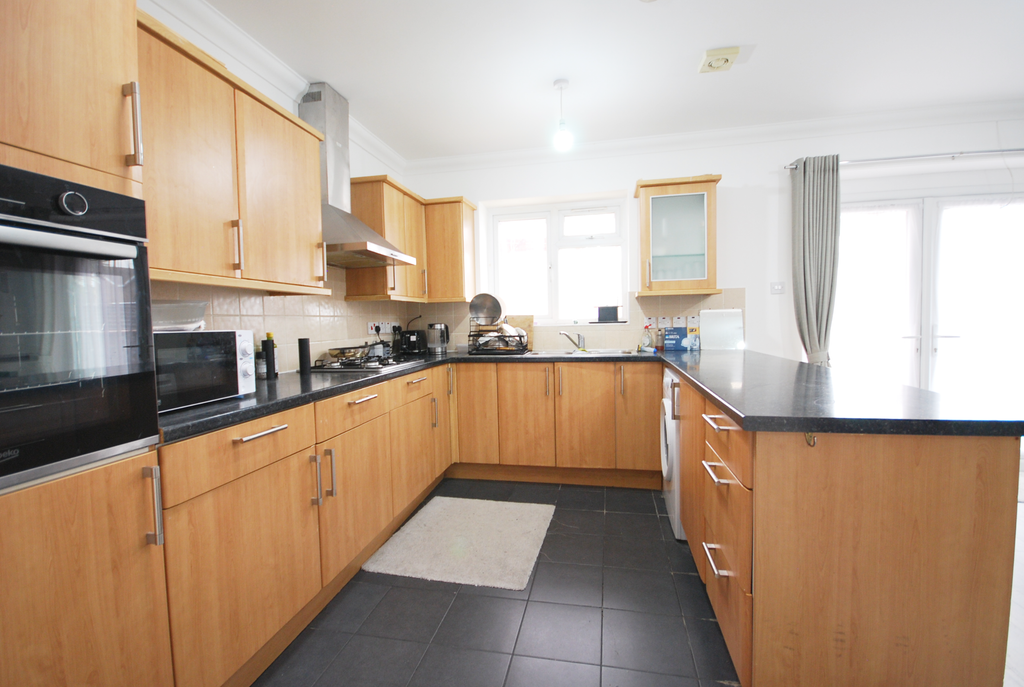 Property photo 1 of 22