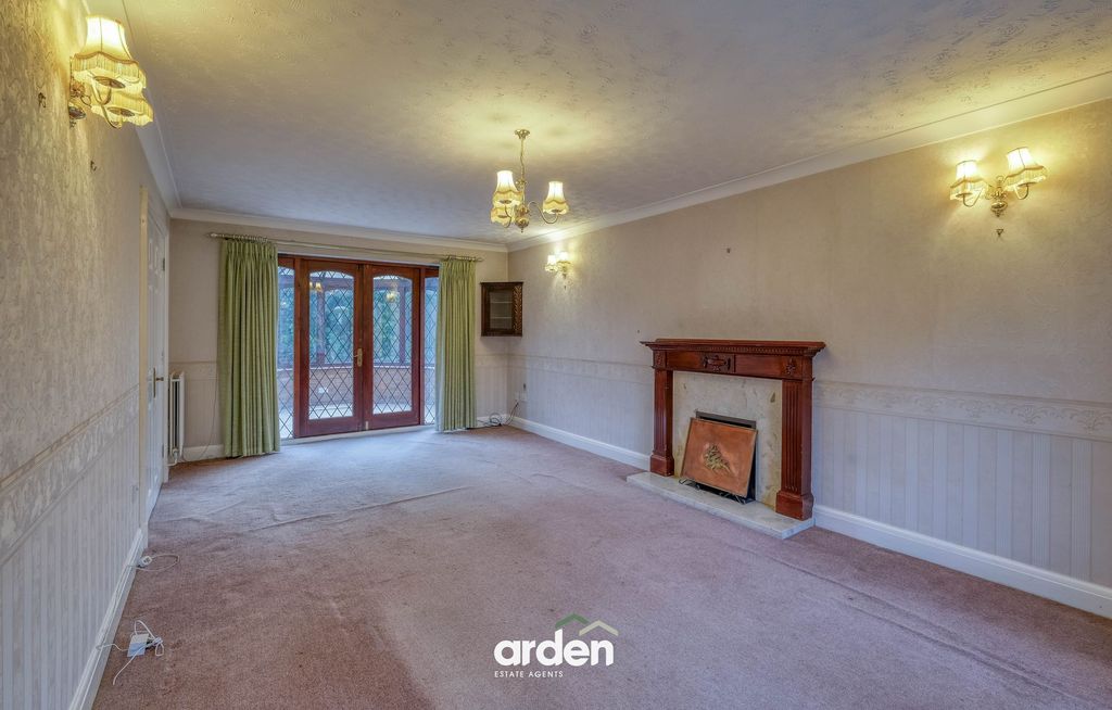 Property photo 3 of 19