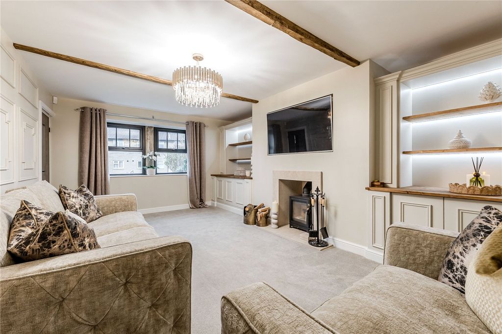 Property photo 2 of 19 Picture No. 41