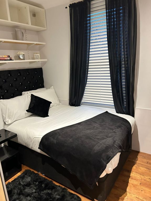 Property photo 2 of 9 Gallery