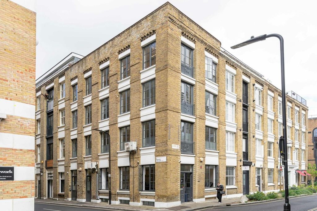 Property photo 3 of 8 78A-Luke-Street-Ec2A-Shoreditch-Office-To-Let-External12-Dominion.London.Jpg