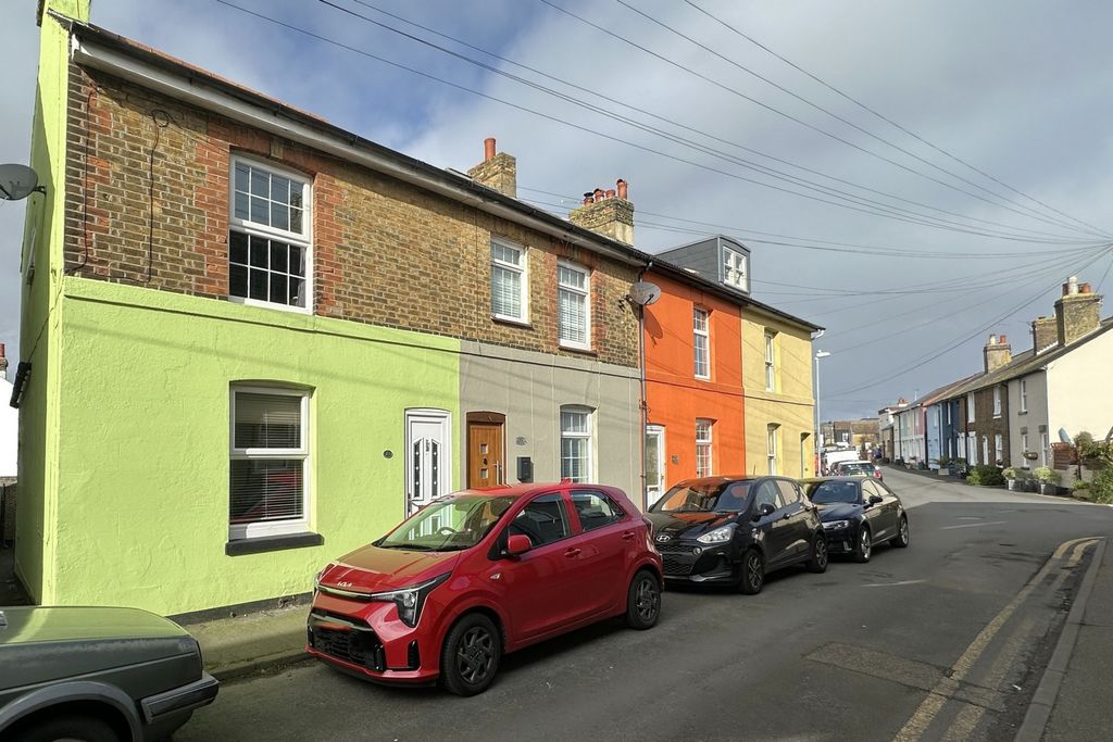 Property photo 1 of 13 Photo 1