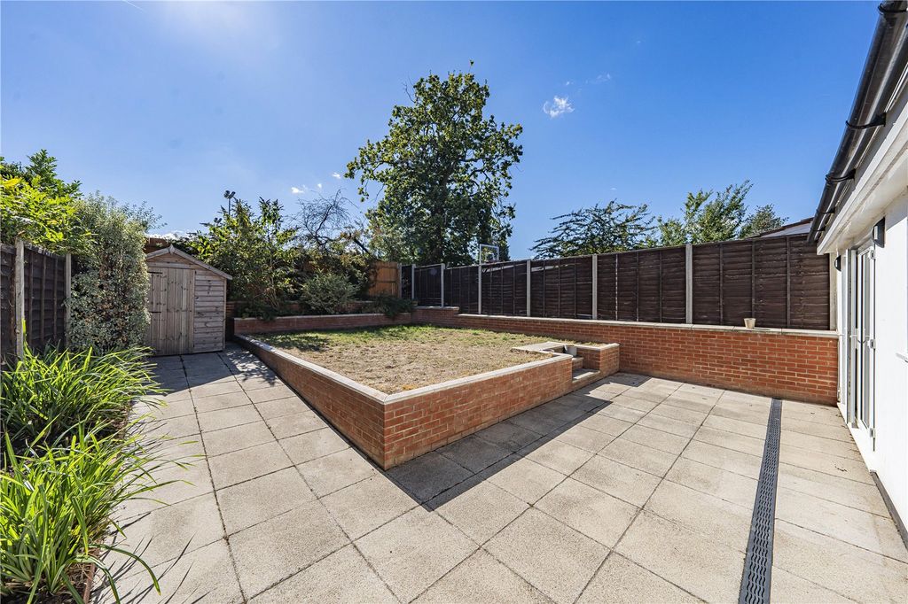 Property photo 2 of 18 Picture No. 30