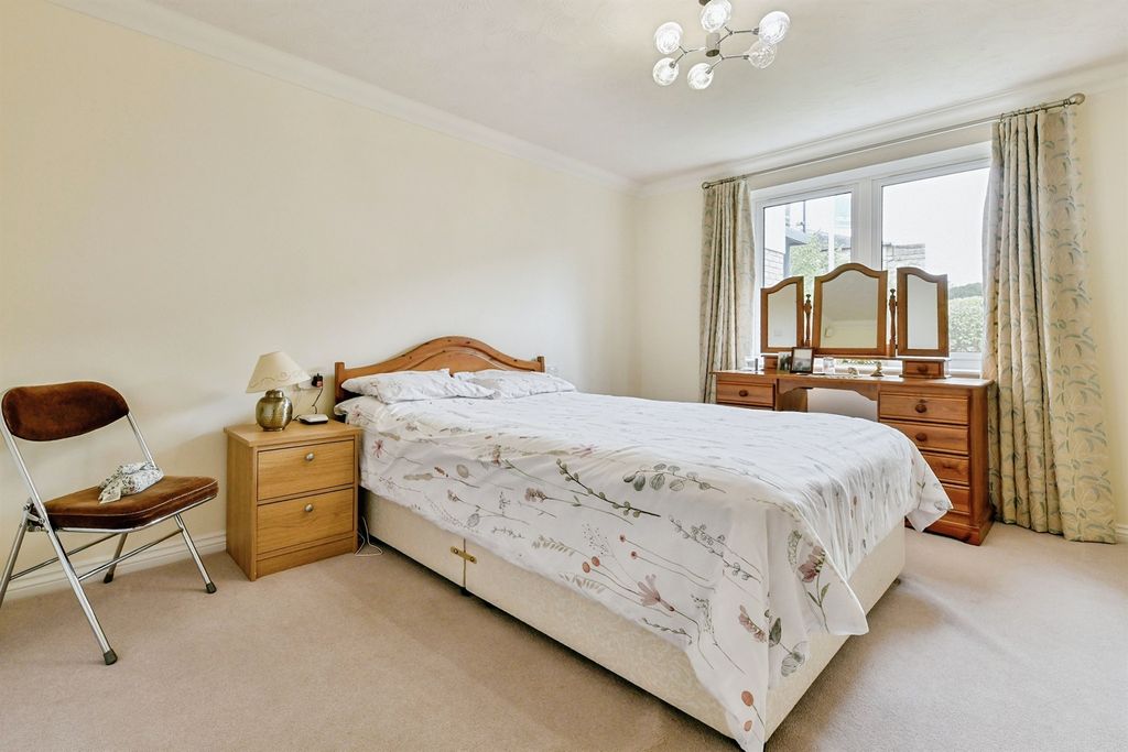 Additional image 9 of 1 bed flat for saleWratten Road West, Hitchin SG5