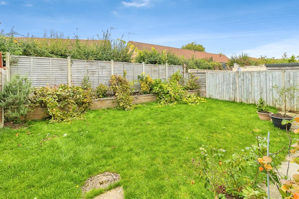 Property photo 2 of 14