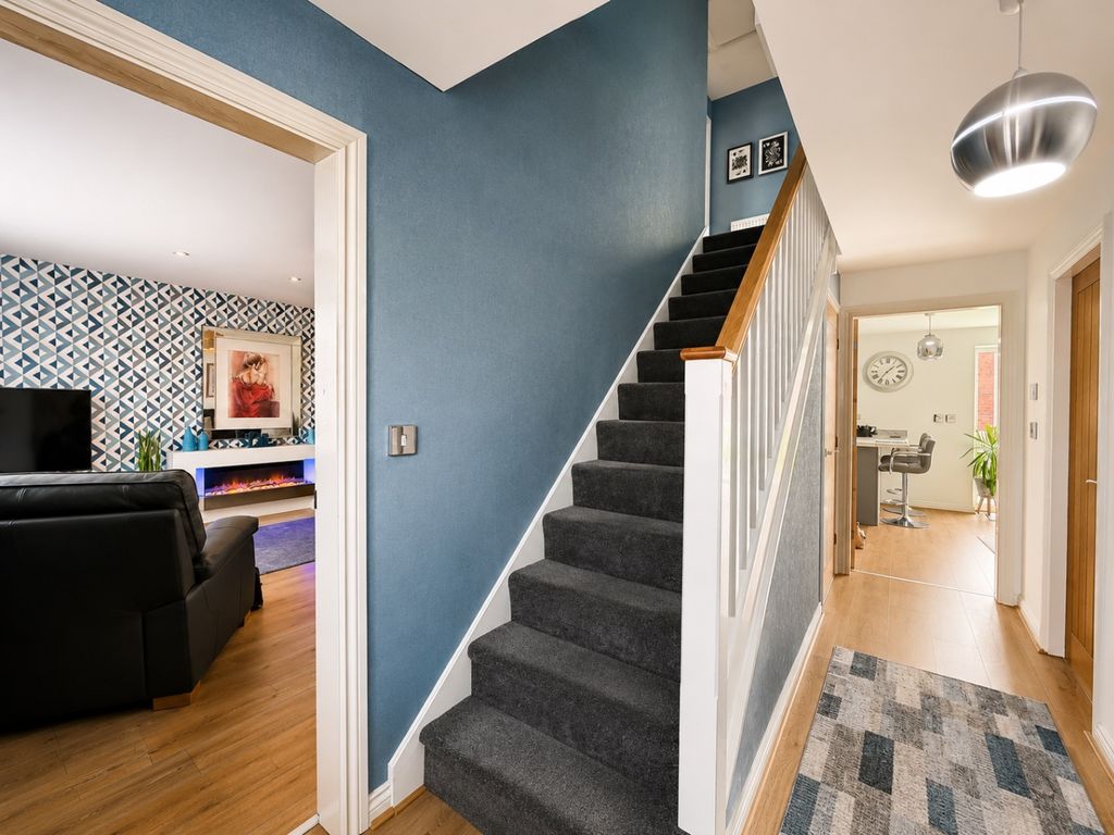 Property photo 2 of 24 5269234