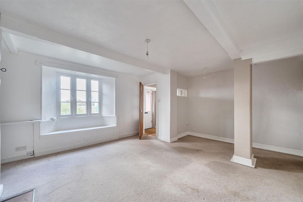 Property photo 3 of 22 1410243-12-698c81d8A3E30.Jpg