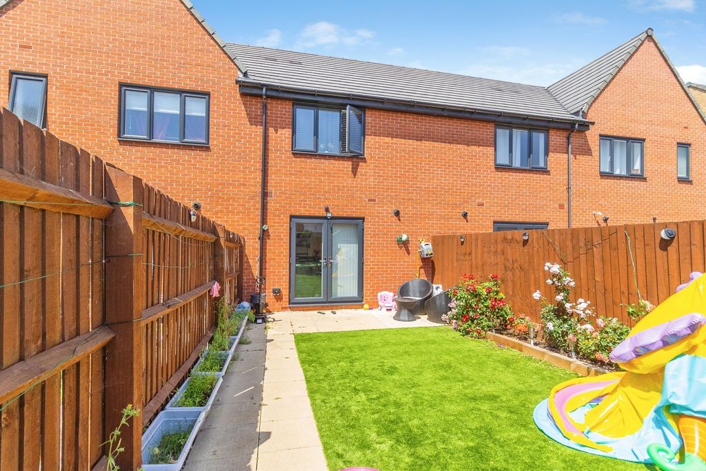 Property photo 2 of 19 Pbox-Img.Jpg