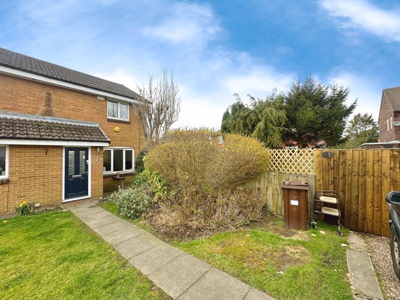 Property photo 3 of 19 External