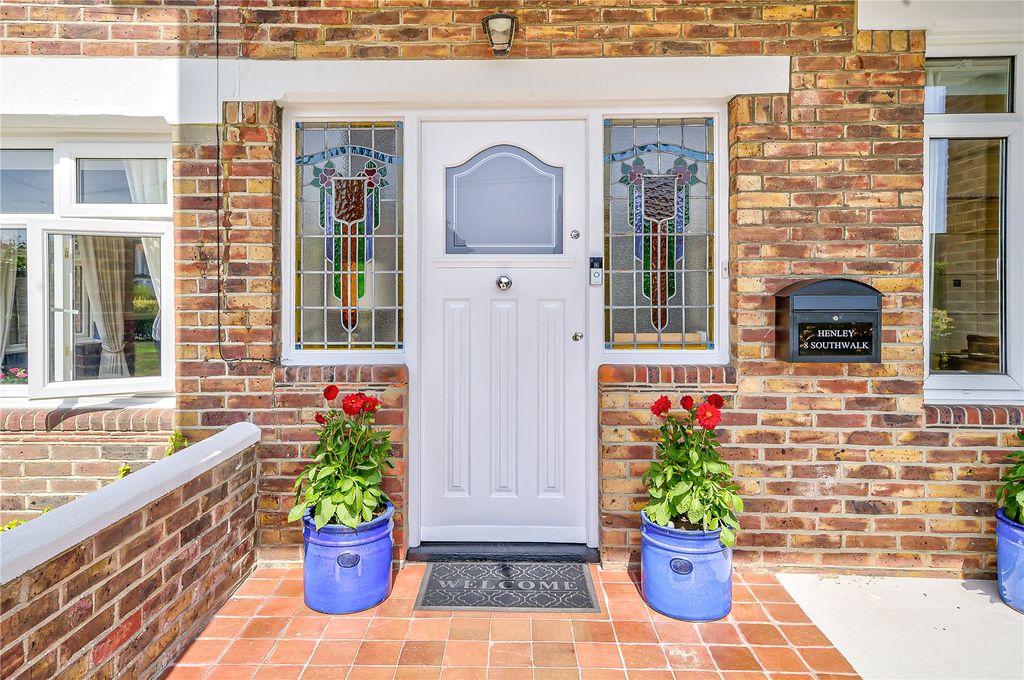 Property photo 3 of 54 Front Door