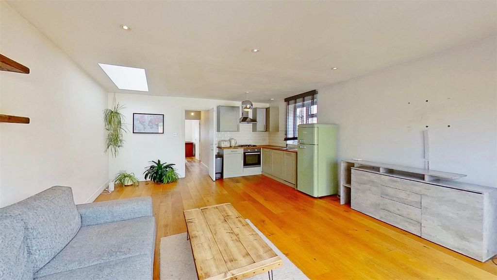 Property photo 1 of 14 Durnsford-Road-Wimbledon-Sw19-08312022_160449.Jpg