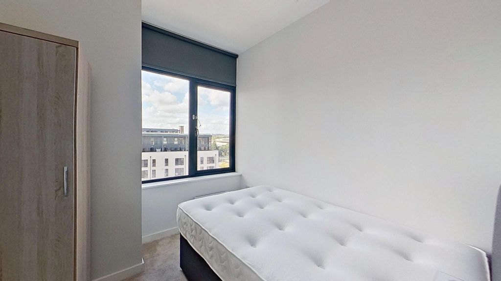 Property photo 3 of 29 Bedroom