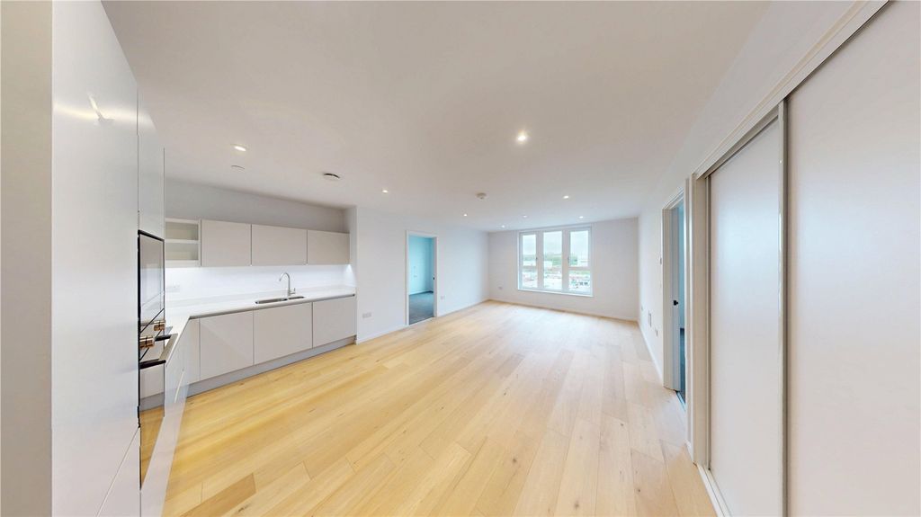 Property photo 2 of 10 Picture No. 02