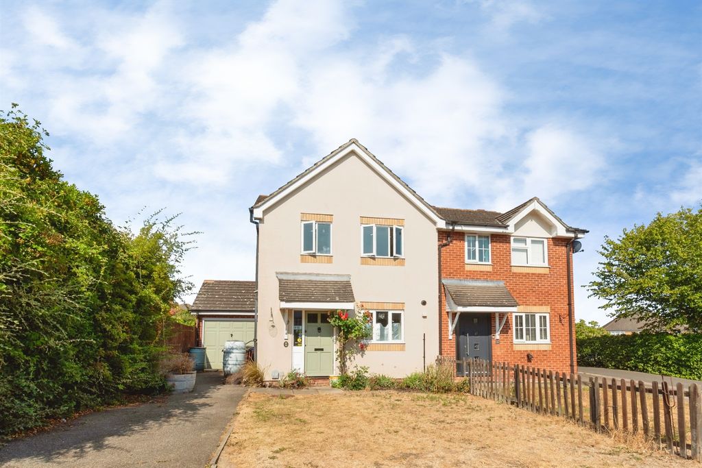 Property photo 1 of 10