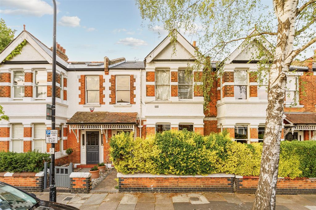 Property photo 1 of 12 Gff, 4 Grasmere Avenue-1.Jpg