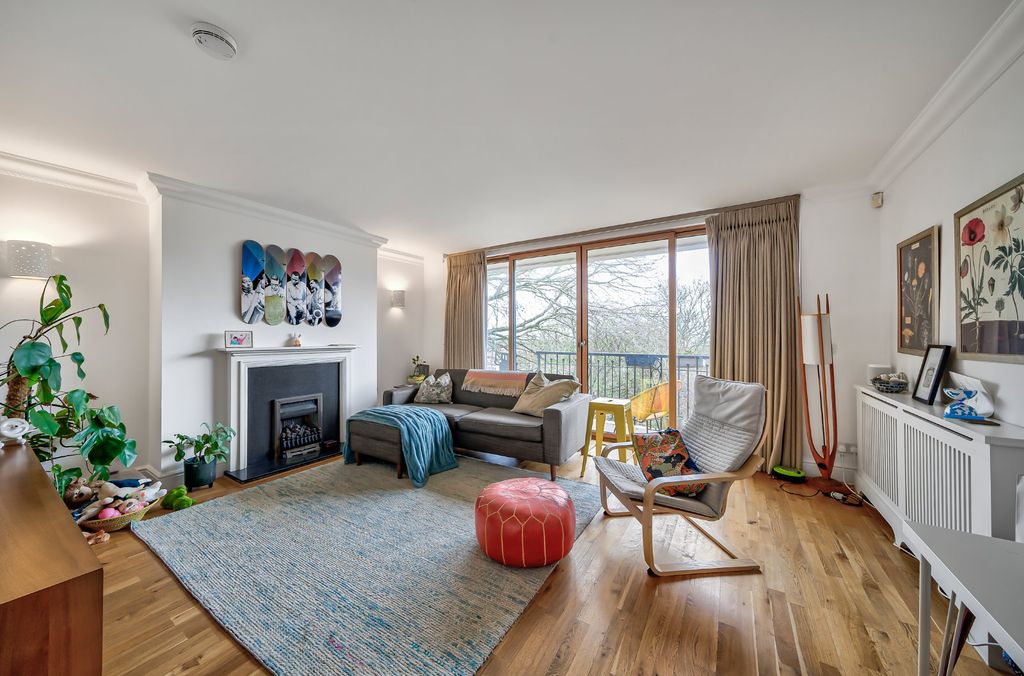 Property photo 2 of 26 Picture No. 04