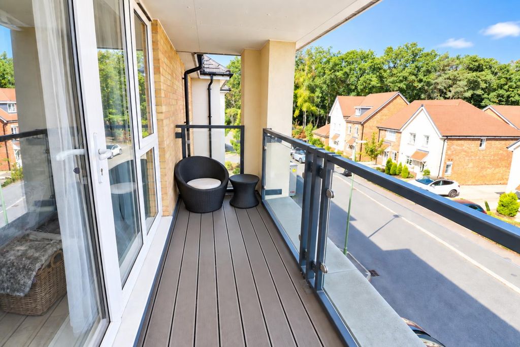 Property photo 3 of 15 Balcony