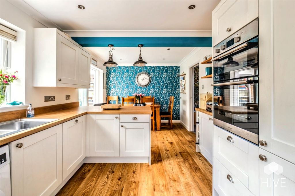 Property photo 2 of 21 Kitchen Diner