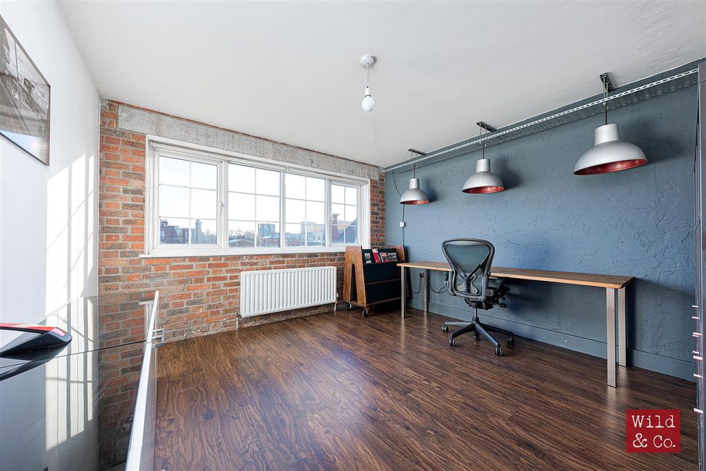 Property photo 2 of 14 001.Jpg