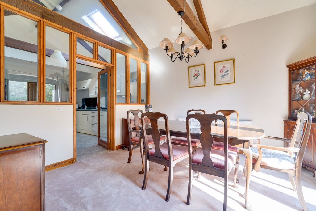 Property photo 3 of 15 3789975