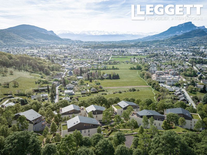 Property photo 3 of 4