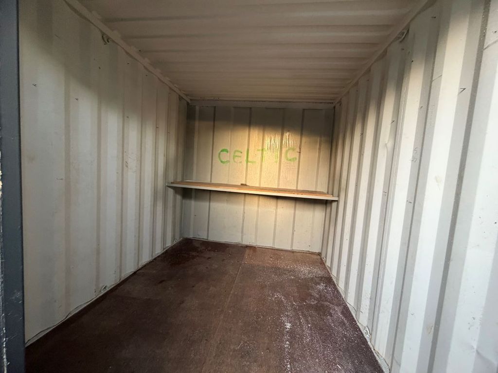 Property photo 2 of 3