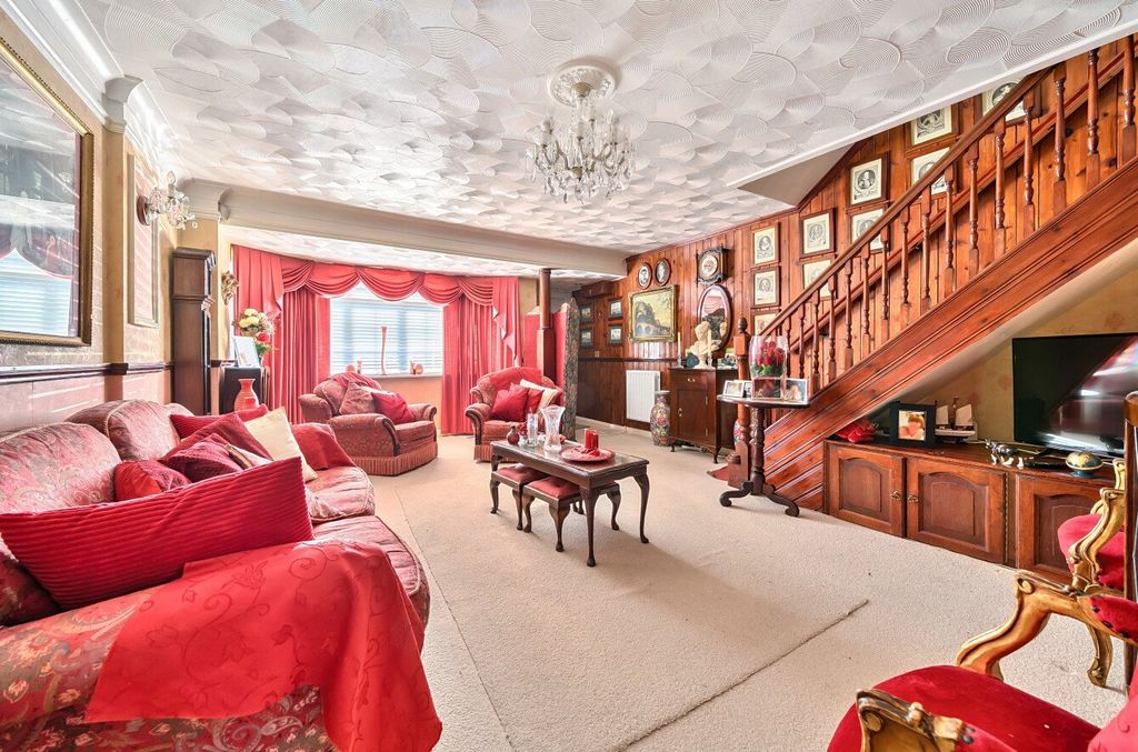 Property photo 2 of 11 Picture No. 04