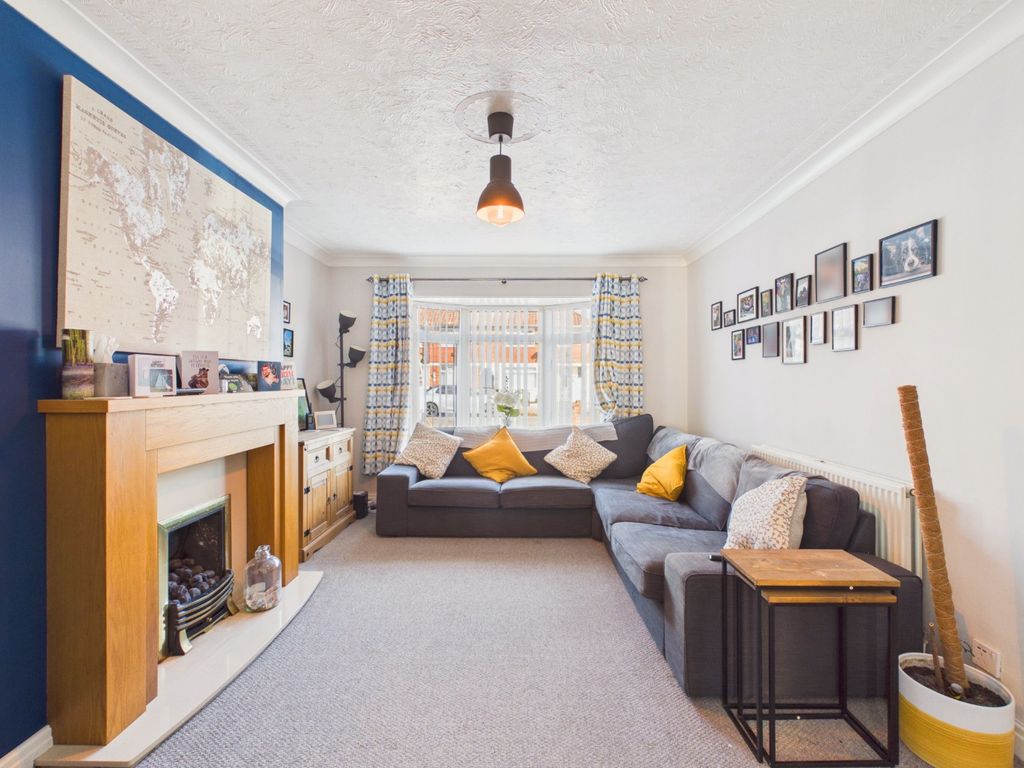 Property photo 3 of 18 5531933