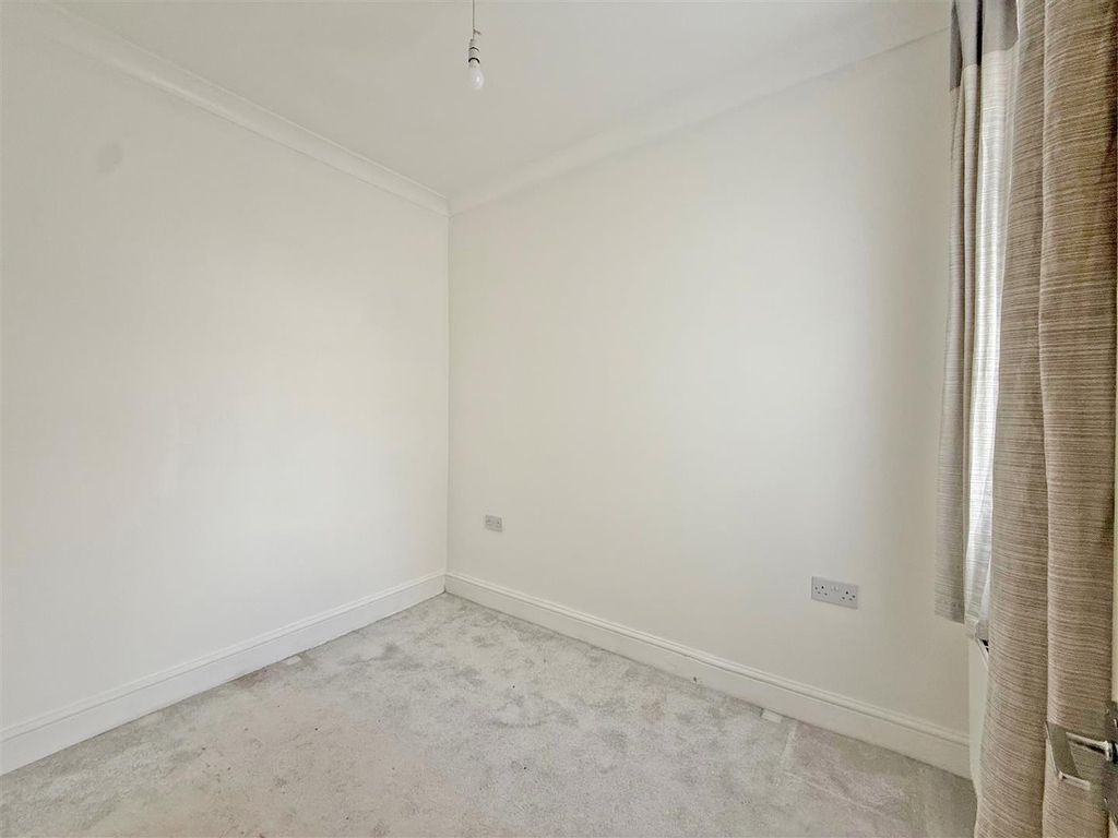 Property photo 1 of 12 Bedroom Two