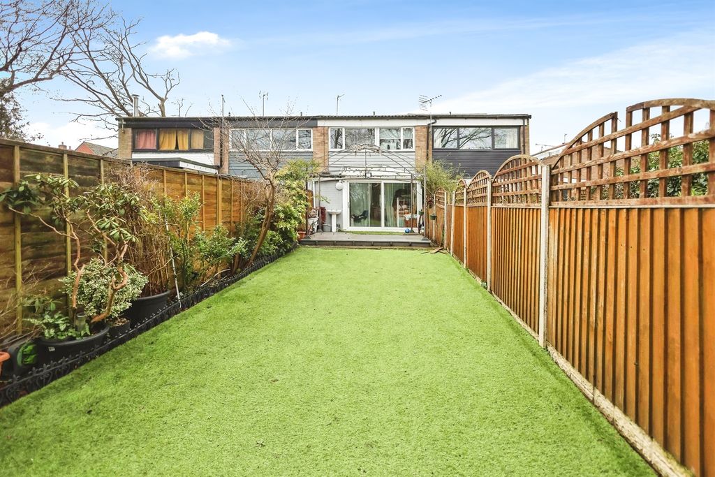 Property photo 3 of 16