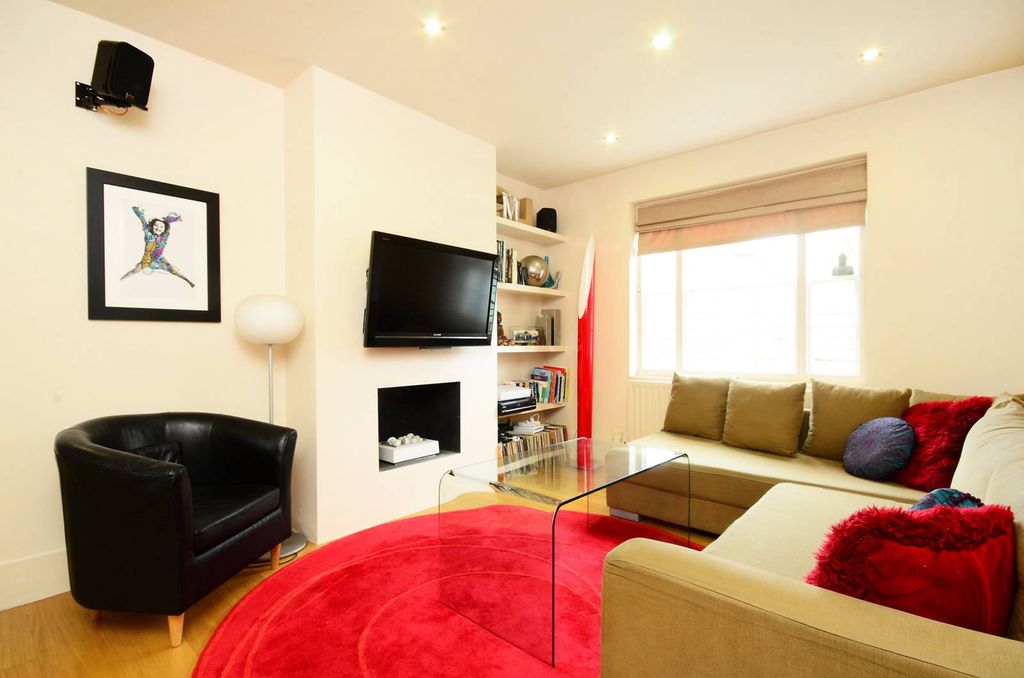 Property photo 2 of 19
