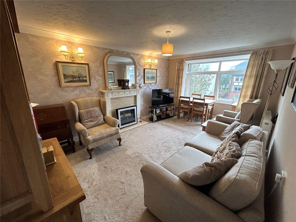 Property photo 2 of 11 Picture No. 08