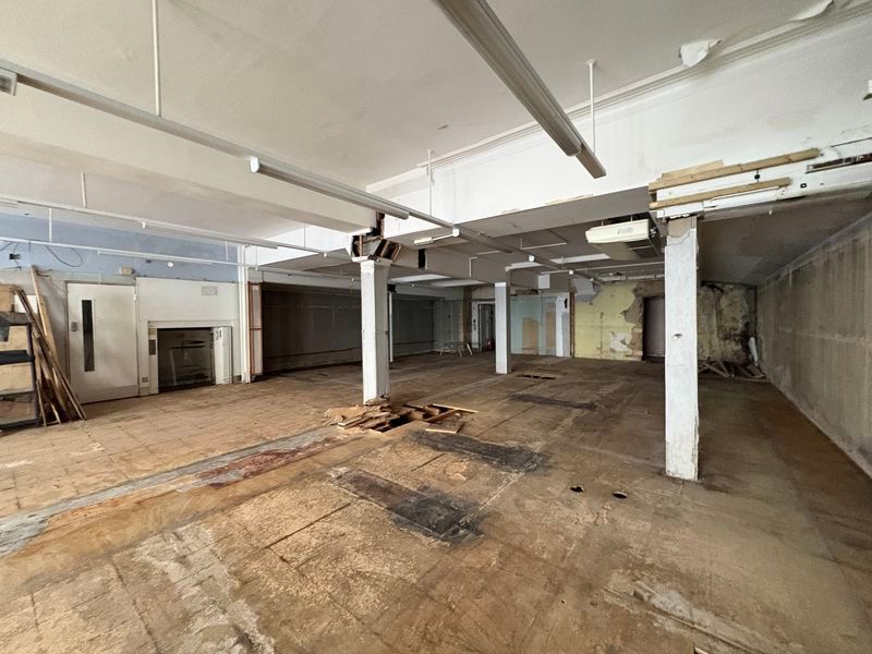 Property photo 3 of 7 Photo 9