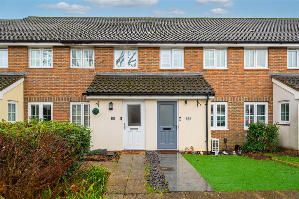 Property photo 1 of 14 19 Forge Place Externals-2.Jpg