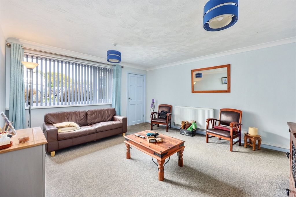 Property photo 2 of 11 Picture No. 02