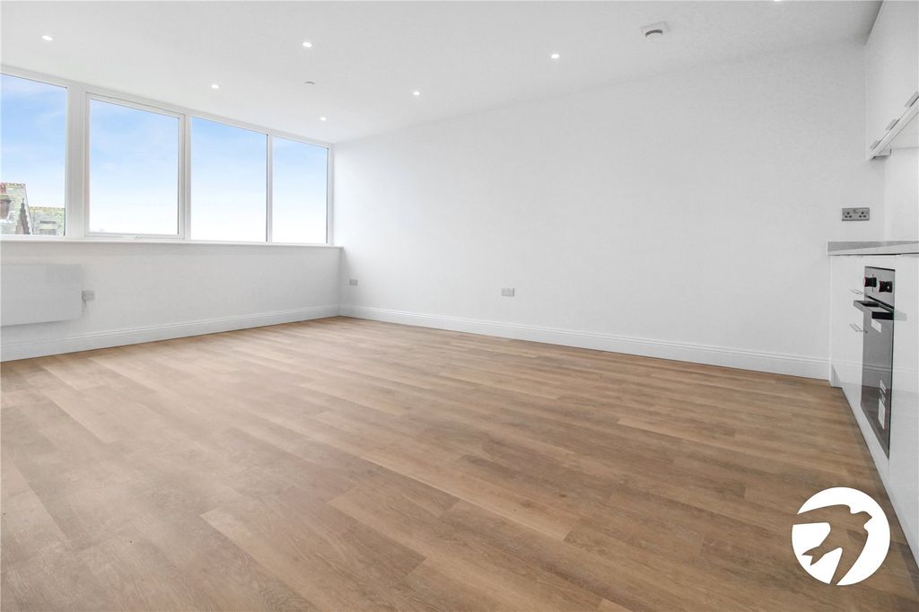 Property photo 2 of 12 Open Plan Living