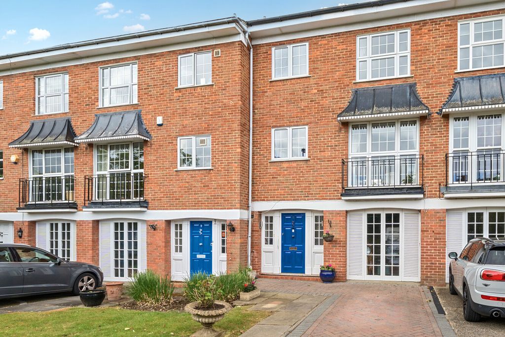 Property photo 1 of 17 1466584-2-6A0d794...