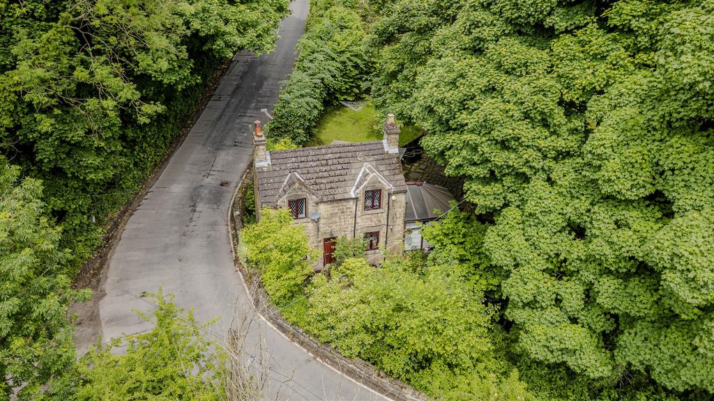 Property photo 1 of 42 Drone