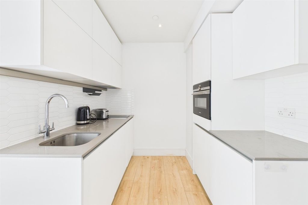 Property photo 2 of 12 3.Jpg