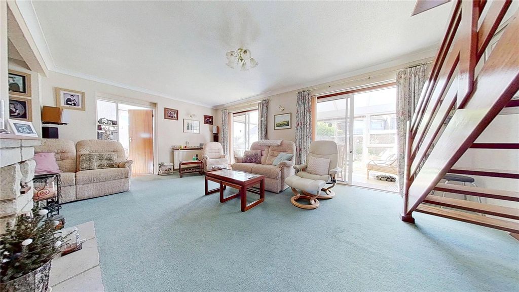 Property photo 2 of 14 Picture No. 04