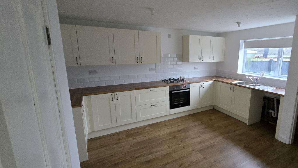 Property photo 2 of 7 R260129 399 - 42 Washington Crescent, Newton Aycliffe, County Durham, DL5 4Ag (46).Jpg