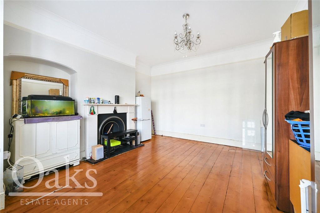 Property photo 3 of 12 Picture No. 05