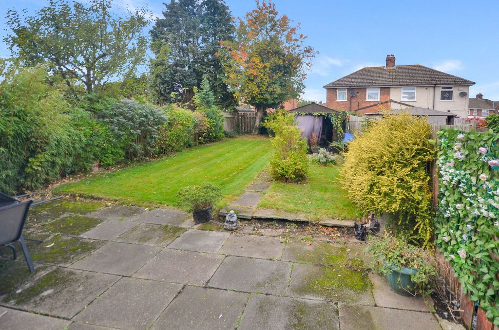 Property photo 3 of 12