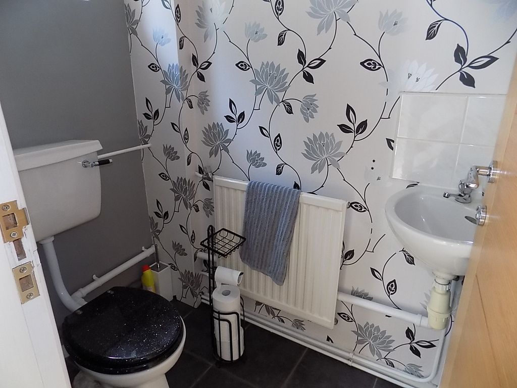 Property photo 3 of 21